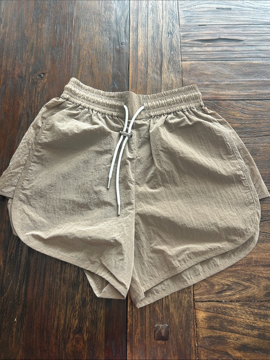 Varley Pants - Varley Women's Athletic Shorts - Taupe with White Drawstring